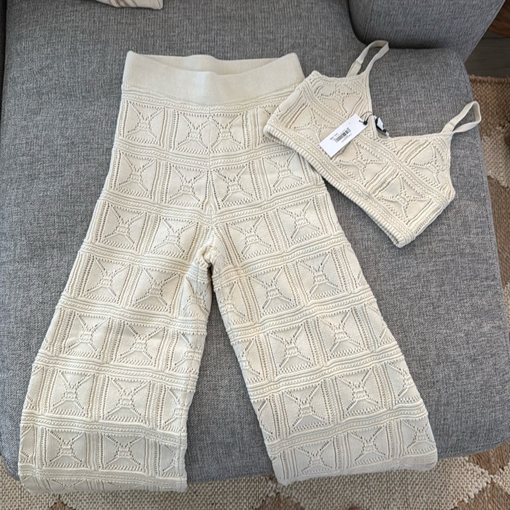 The drop pants and top set